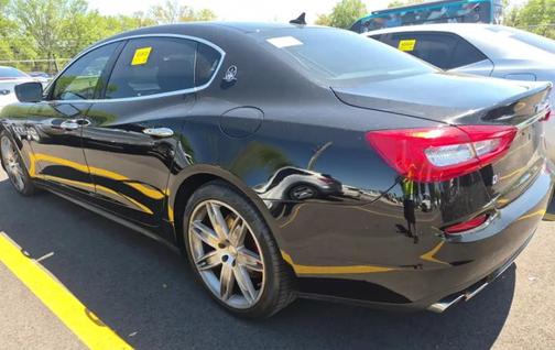 BLACK 2014 Maserati Quattroporte S Q4