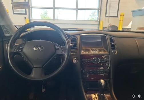 2017 INFINITI QX50 Base