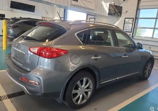 2017 INFINITI QX50 Base