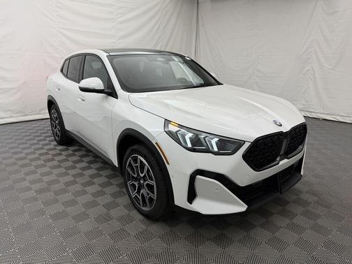 2025 BMW X2 xDrive28i