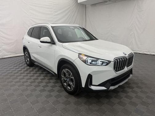 2025 BMW X1 xDrive28i
