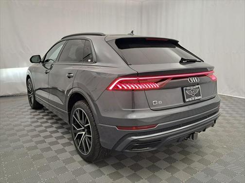 2020 Audi Q8 55 Premium Plus