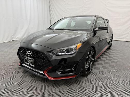 2022 Hyundai Veloster N Base