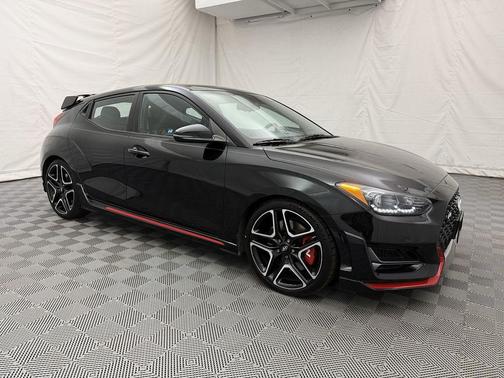 2022 Hyundai Veloster N Base