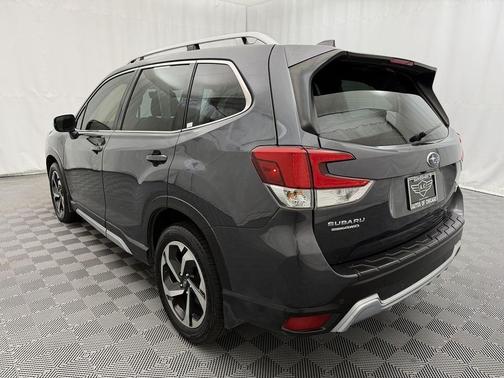 2022 Subaru Forester Touring