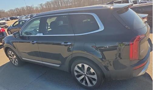 Ebony Black 2020 Kia Telluride S