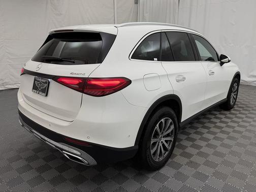 2024 Mercedes-Benz GLC 300 4MATIC