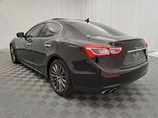 2017 Maserati Ghibli S