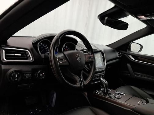 2019 Maserati Ghibli S Q4