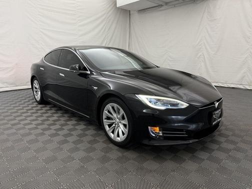 BLACK 2018 Tesla Model S 75D