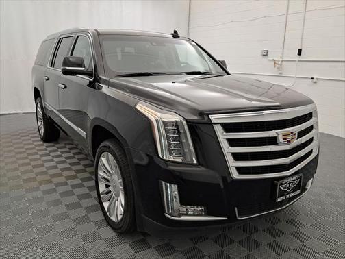 2018 Cadillac Escalade ESV Premium Luxury