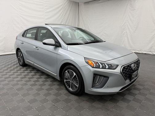 2021 Hyundai IONIQ Plug-In Hybrid Limited