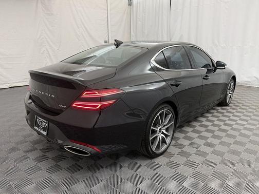 2025 Genesis G70 2.5T AWD