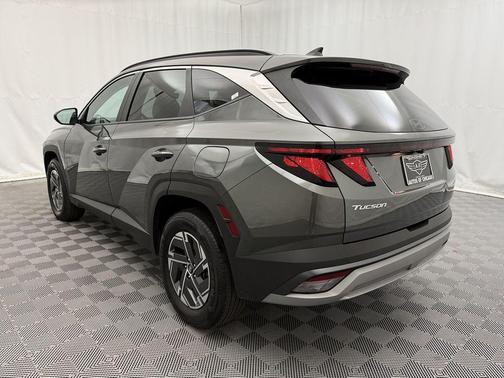 2025 Hyundai TUCSON Hybrid Blue