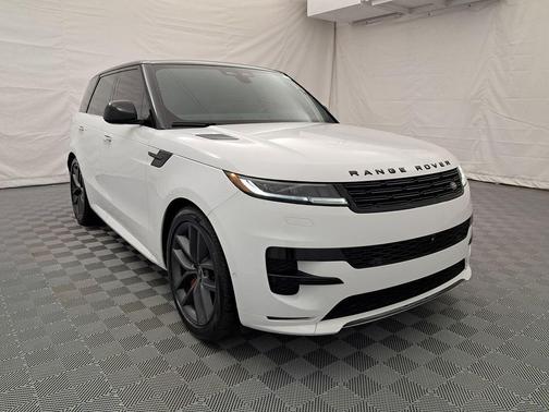 2024 Land Rover Range Rover Sport SE