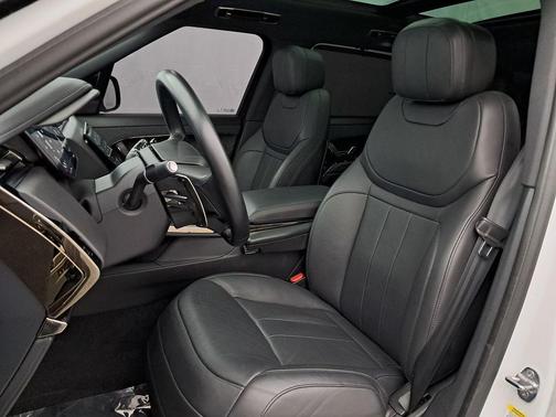 2024 Land Rover Range Rover Sport SE