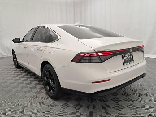 2023 Honda Accord LX 1.5T