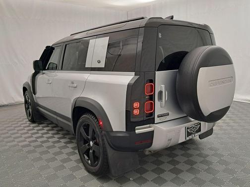 2020 Land Rover Defender 110 First Edition