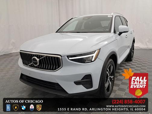 2024 Volvo XC40 B5 Core Bright Theme