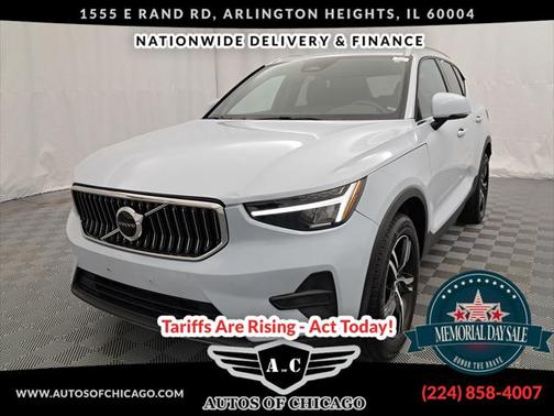 2024 Volvo XC40 B5 Core Bright Theme