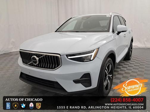 2024 Volvo XC40 B5 Core Bright Theme