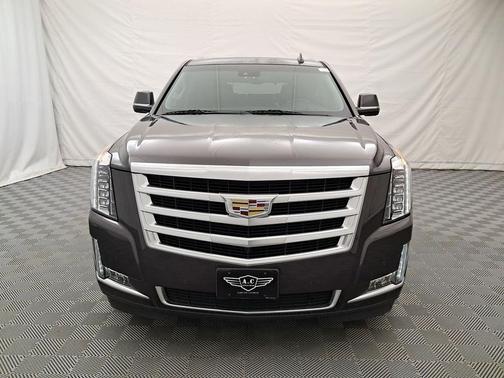 2016 Cadillac Escalade Luxury