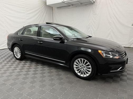 2016 Volkswagen Passat 1.8T SE