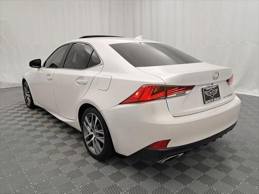 2018 Lexus IS 300 Base