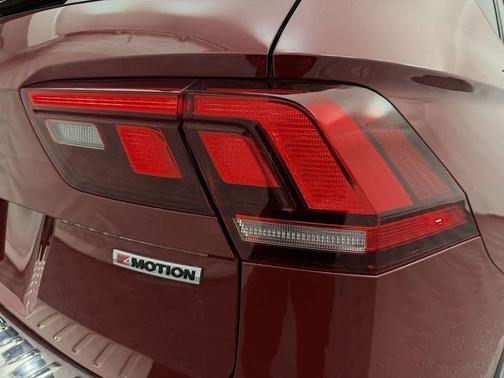Cardinal Red Metallic 2020 Volkswagen Tiguan 2.0T SE 4MOTION