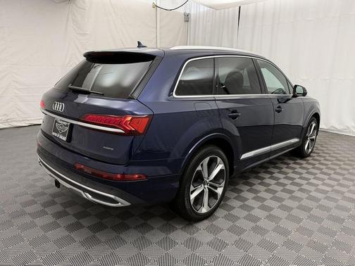 BLUE 2021 Audi Q7 55 Premium Plus
