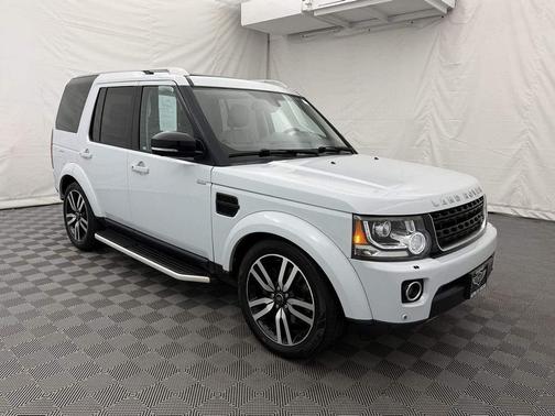 White 2016 Land Rover LR4 Base