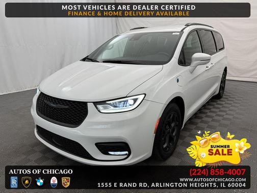 Bright White Clearcoat 2021 Chrysler Pacifica Hybrid Limited