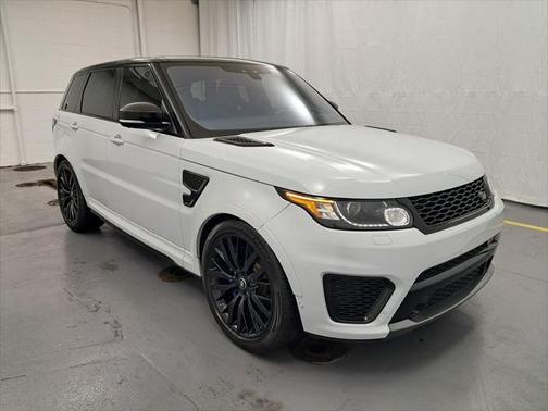 2017 Land Rover Range Rover Sport 5.0L Supercharged SVR