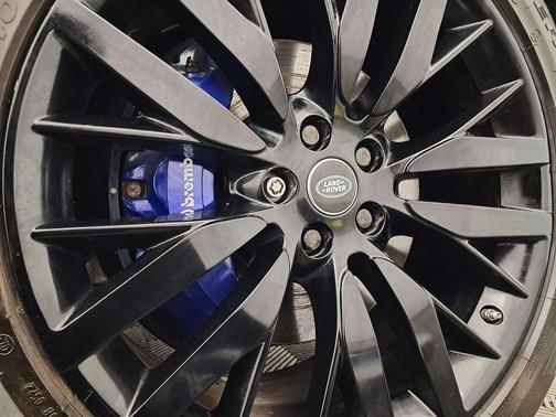 2017 Land Rover Range Rover Sport 5.0L Supercharged SVR