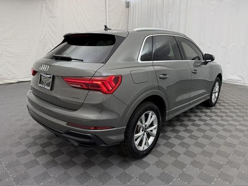 2022 Audi Q3 45 S line Premium Plus