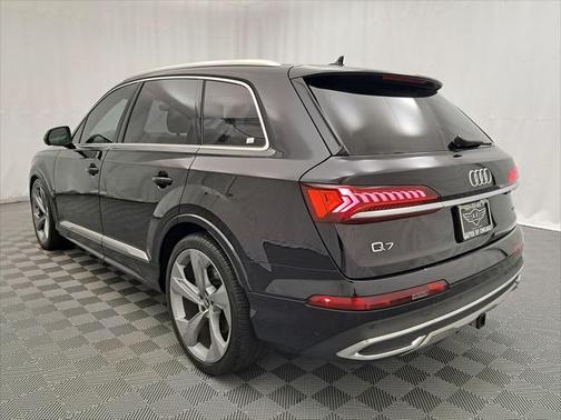 2020 Audi Q7 55 Prestige