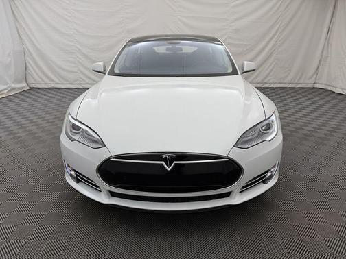 2013 Tesla Model S Performance