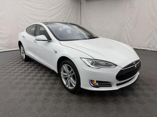 2013 Tesla Model S Performance
