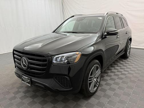 2025 Mercedes-Benz GLS 450 4MATIC