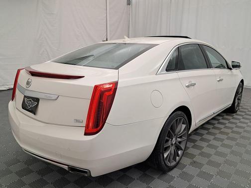 2013 Cadillac XTS Platinum