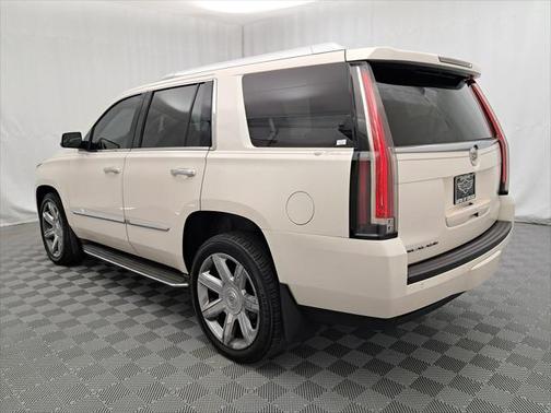 2015 Cadillac Escalade Luxury