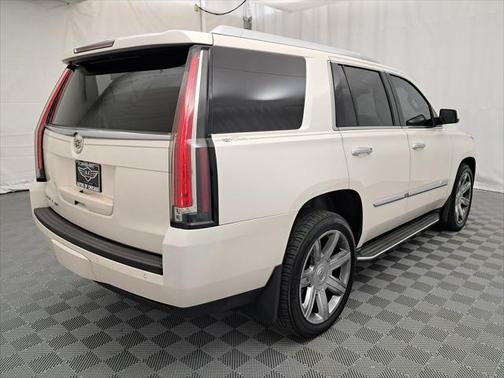 2015 Cadillac Escalade Luxury