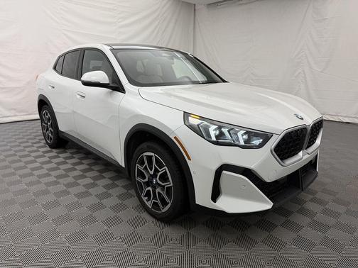 2025 BMW X2 xDrive28i