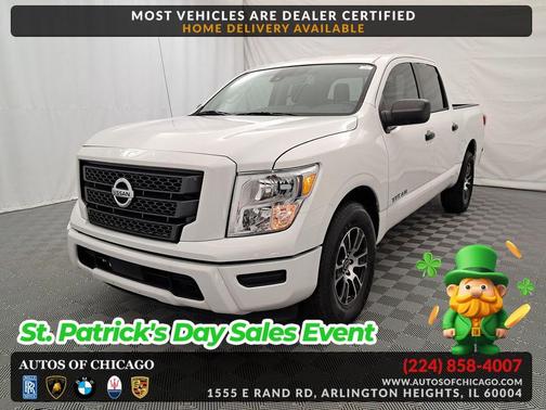 2023 Nissan Titan SV