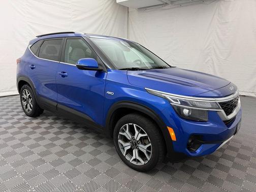 2022 Kia Seltos EX