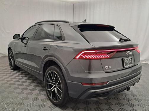 2019 Audi Q8 3.0T Premium Plus