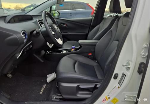 2018 Toyota Prius Three Touring