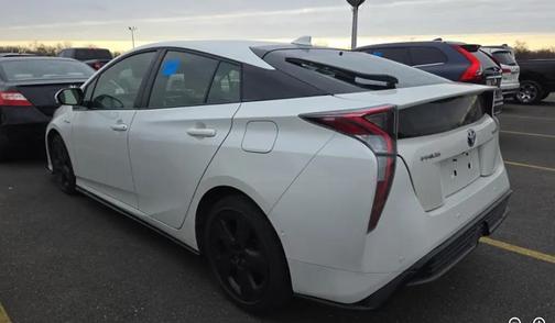 2018 Toyota Prius Three Touring