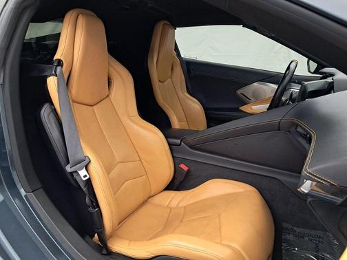 2020 Chevrolet Corvette Stingray w/2LT