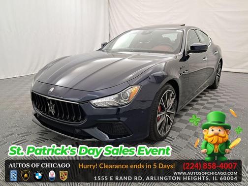 2022 Maserati Ghibli Modena Q4